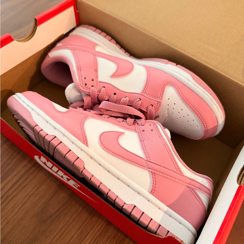 Nike Dunk Low Next Nature - Picture 2 of 5